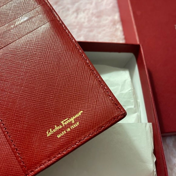 Ferragamo wallet - Picture 5 of 11